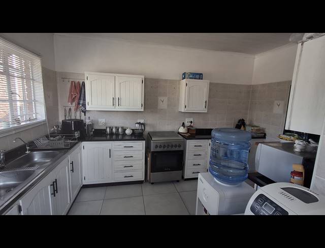 3 BEDROOM SECTIONAL TITLE TO LET IN HOWICK CENTRAL